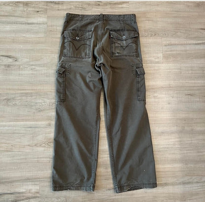 Rare Baggy Levi’s Cargo (36’) Pants ONE AVALIABLE